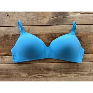 Victoria's Secret PINK Castaway Blue 38DD Wear Everywhere Push Up Wireless Bra